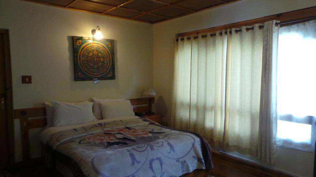 Kichu Resorts Paro Bagian luar foto