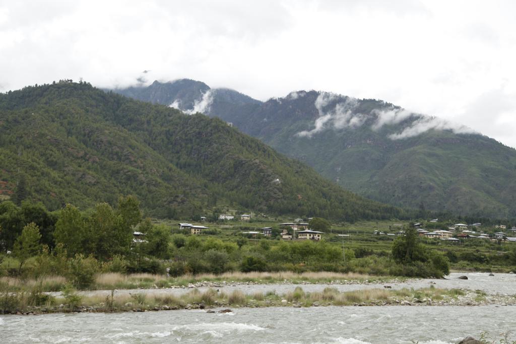Kichu Resorts Paro Bagian luar foto
